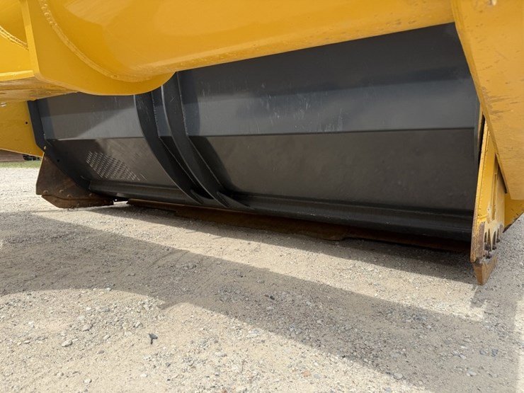 2020-john-deere-9570r-image-28