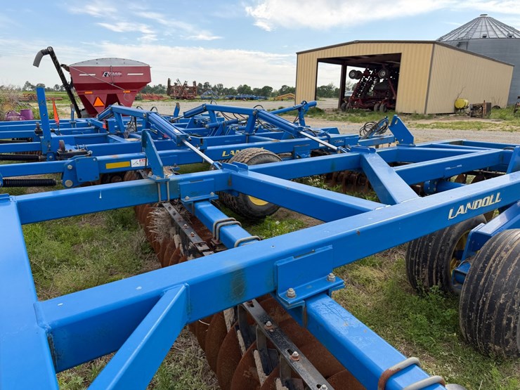 landoll-7431-33-image-26