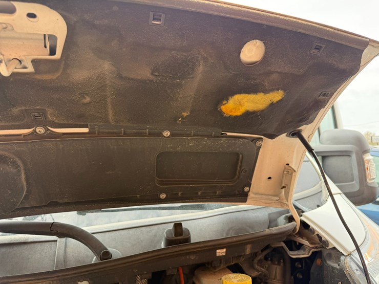 2014-ram-promaster-2500-image-52