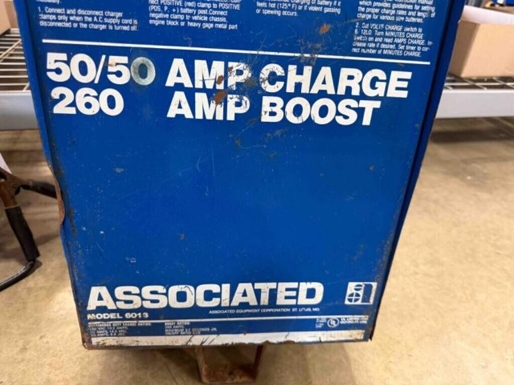 associated-batter-charger-image-2