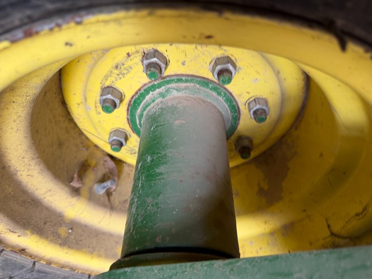 john-deere-1720-image-7