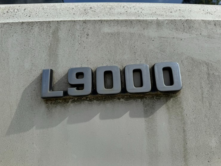 1995-ford-lt9000-image-41