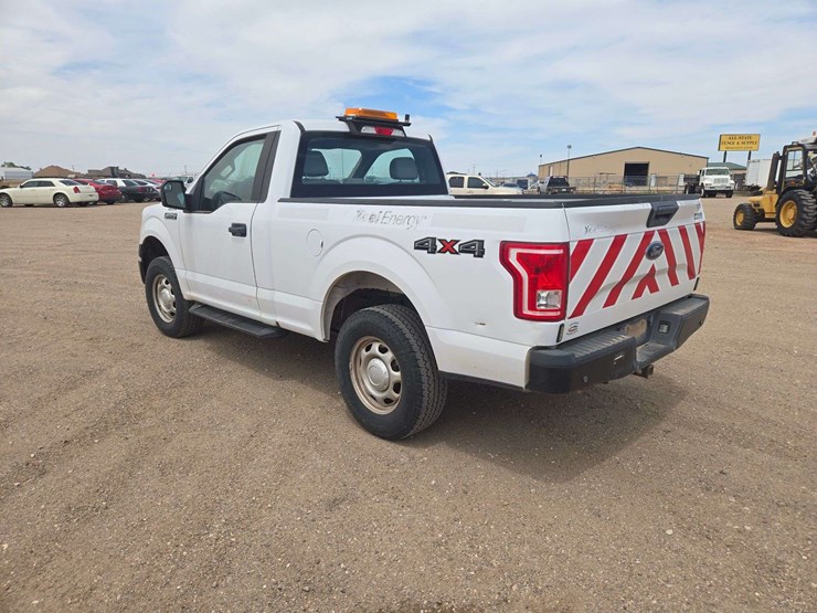 2017-ford-f150-xl-image-4