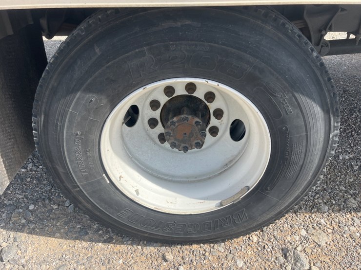 2019-international-mv607-image-10