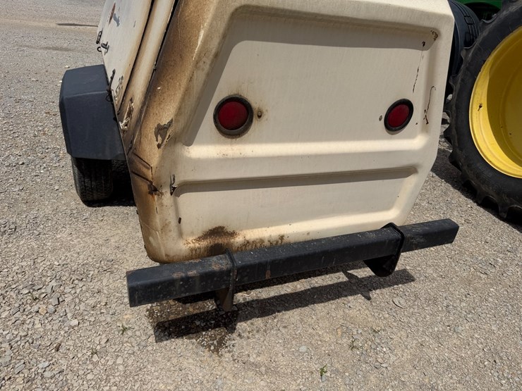 #46876-•-ingersoll-rand-mobile-air-compressor-image-14