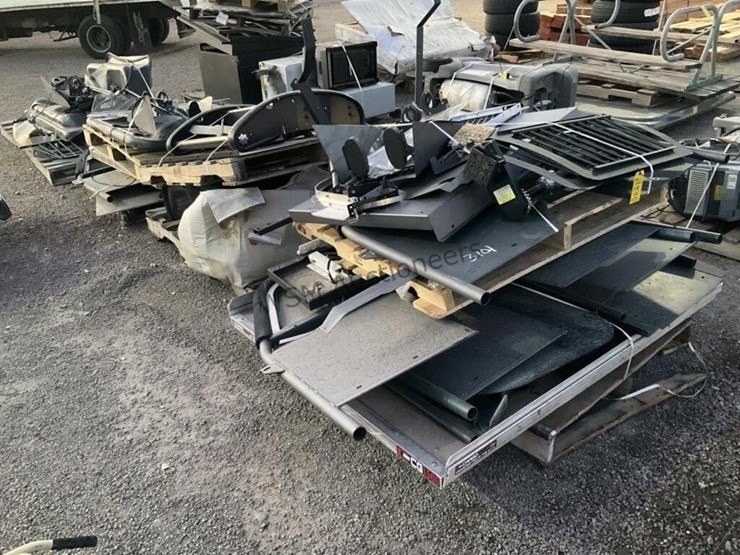 (4)-pallets-of-asst-patrol-vehicle-take-out-parts-image-1