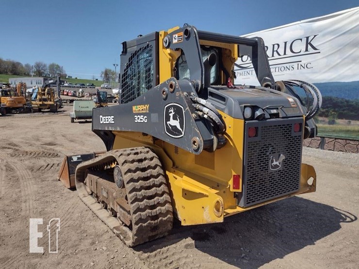 2023-deere-325g-image-30