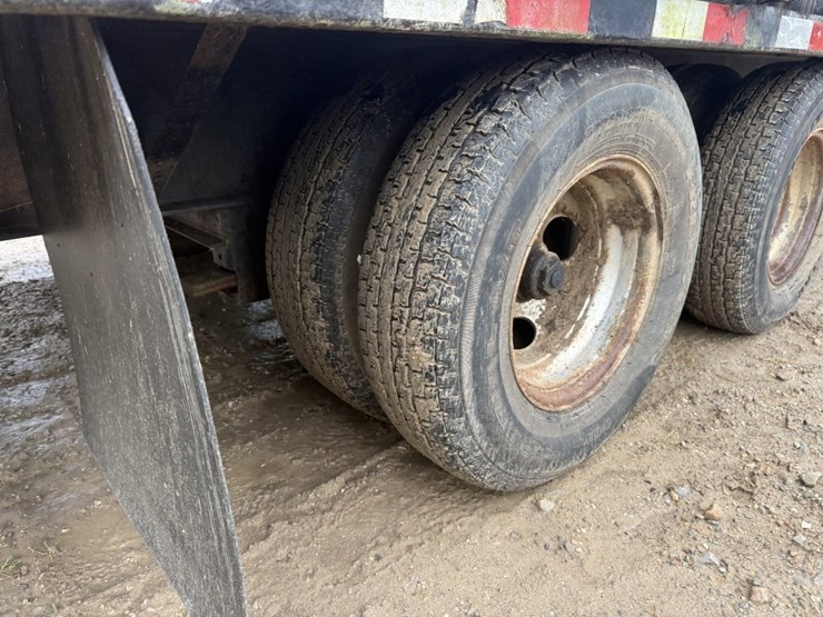 pj-40ft-gooseneck-2012-image-9