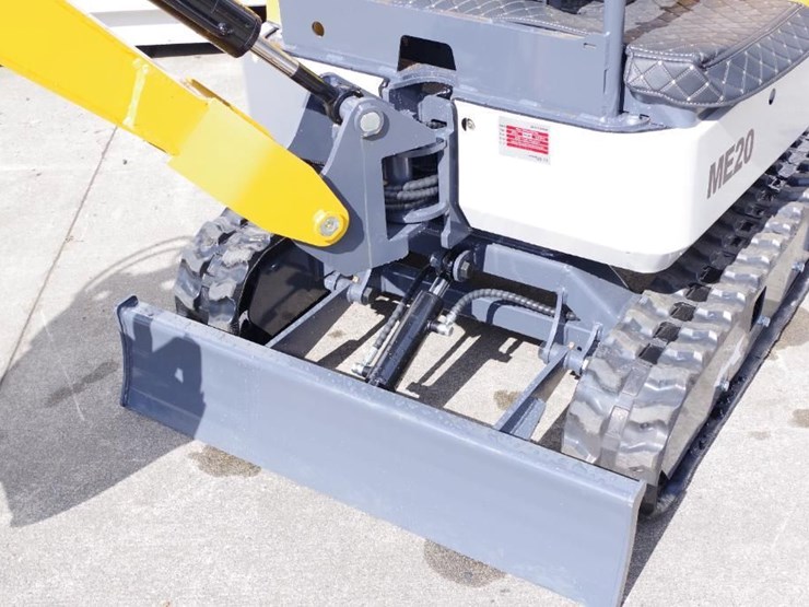 2026-sdlanch me20 mini-excavator, yanmar-diesel-engine,-swing-boom,-hydraulic-thumb,-unused-image-4