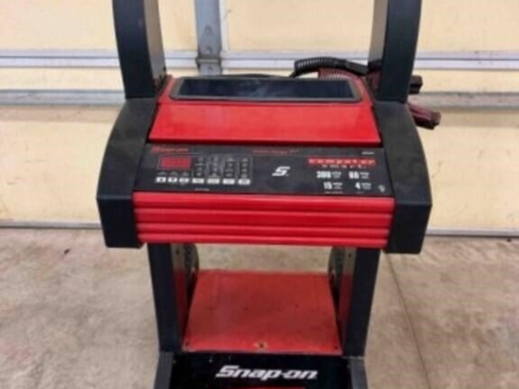 snap-on-battery-charger-plus-image-1