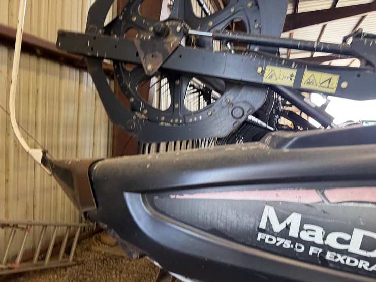 2013-mac-don-fd75-image-24