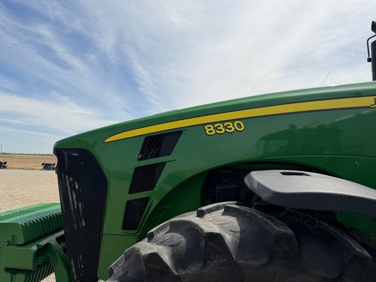 2006-john-deere-8330-image-30