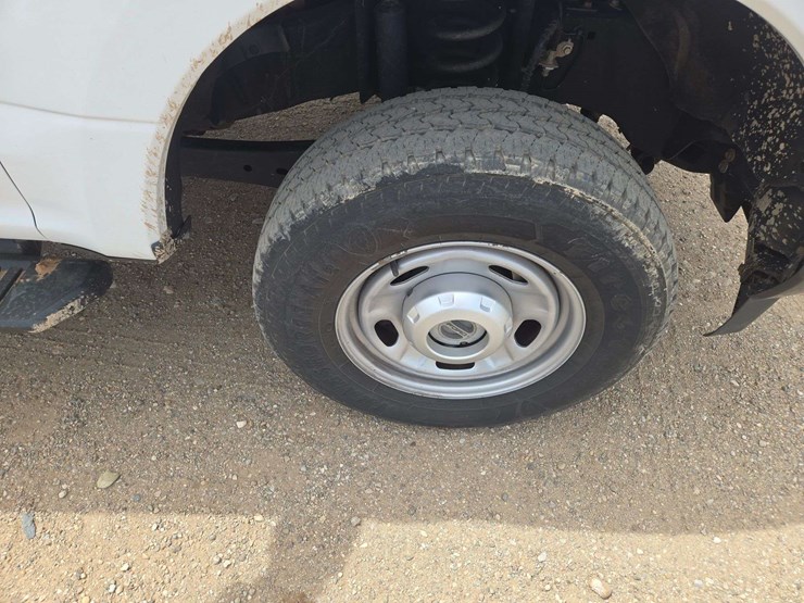 2017-ford-f250-xl-image-7