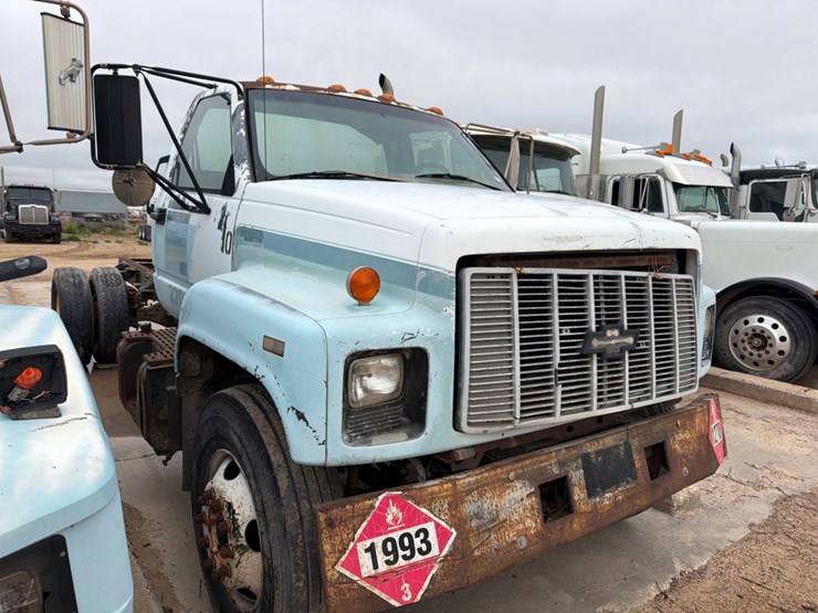 1995-chevrolet-kodiak-c7500-image-3
