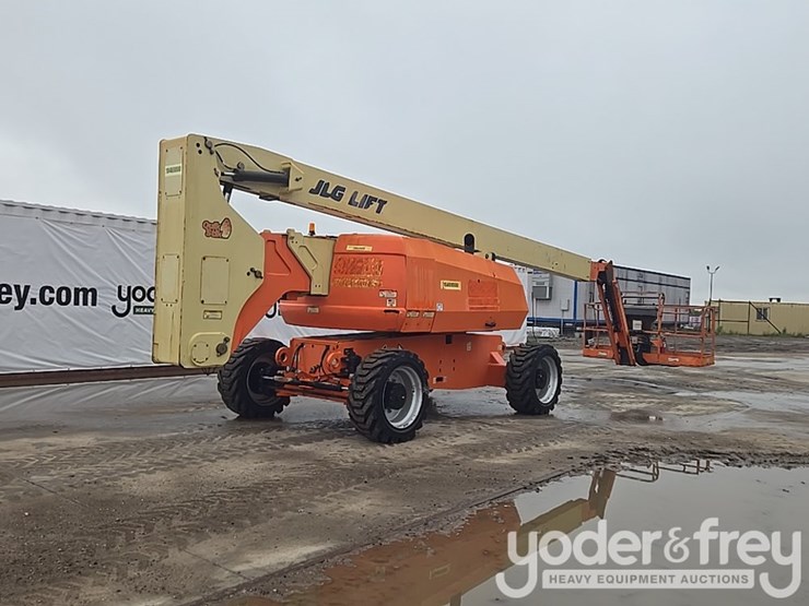 2016-jlg-800aj-image-5