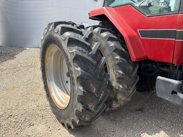 1989-case-ih-7140-image-10