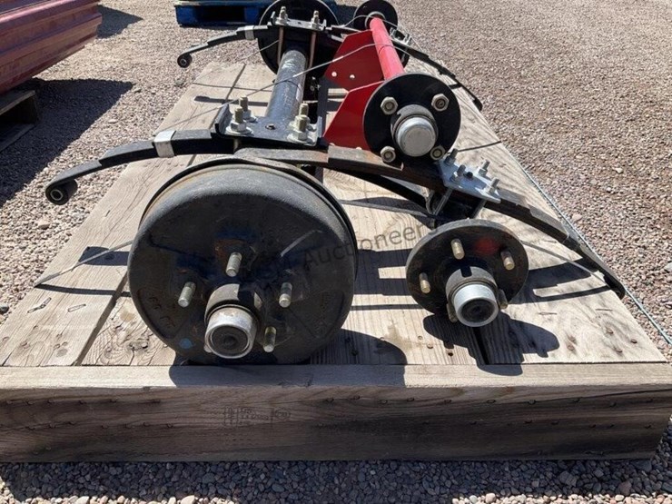 (3)-trailer-axles-image-6