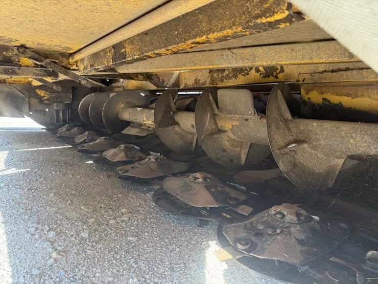 2015-new-holland-speedrower-260-image-21