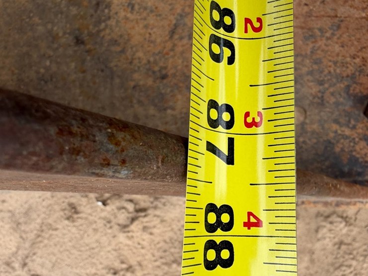 new-holland-lb75b-image-64