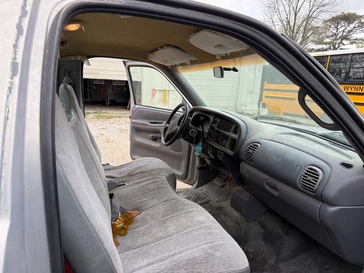 1999-dodge-ram-1500-image-54