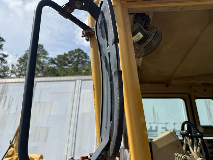 caterpillar-12h-image-88