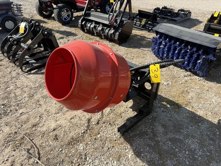 mini-skid-concrete-drum-mixer-image-1