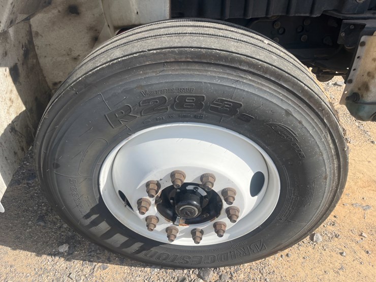 2019-international-mv607-image-11