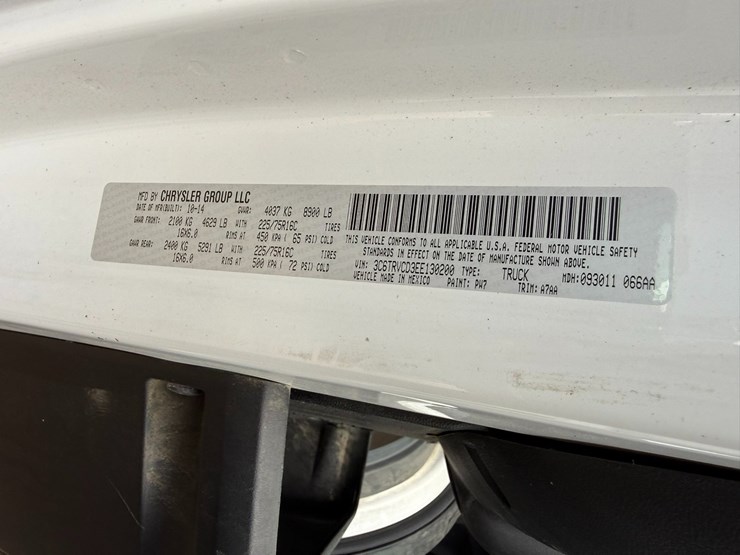 2014-ram-promaster-2500-image-74