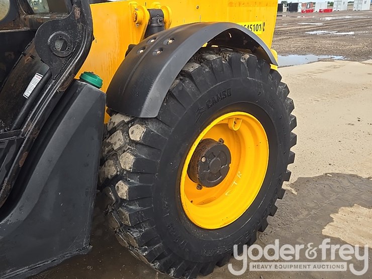 2017-jcb-510-56-image-14