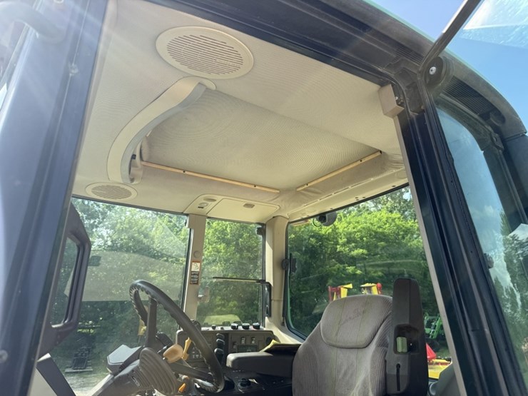 2007-john-deere-7320-image-14