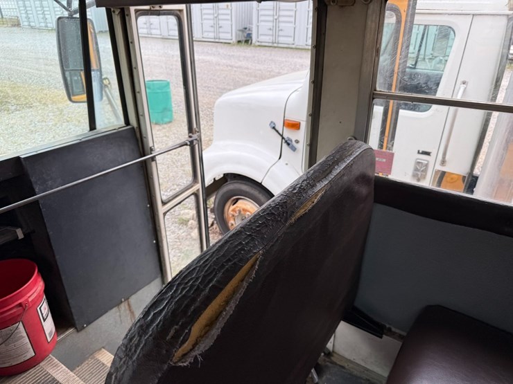 2000-international-3800-image-109