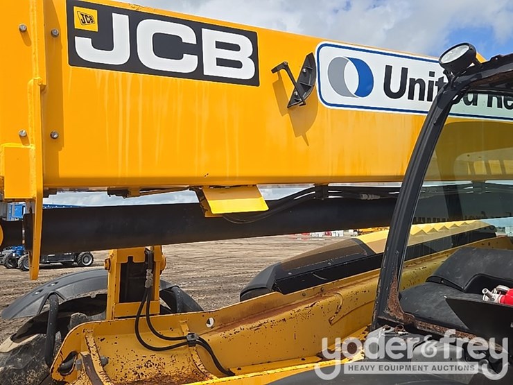 2018-jcb-510-56-image-25