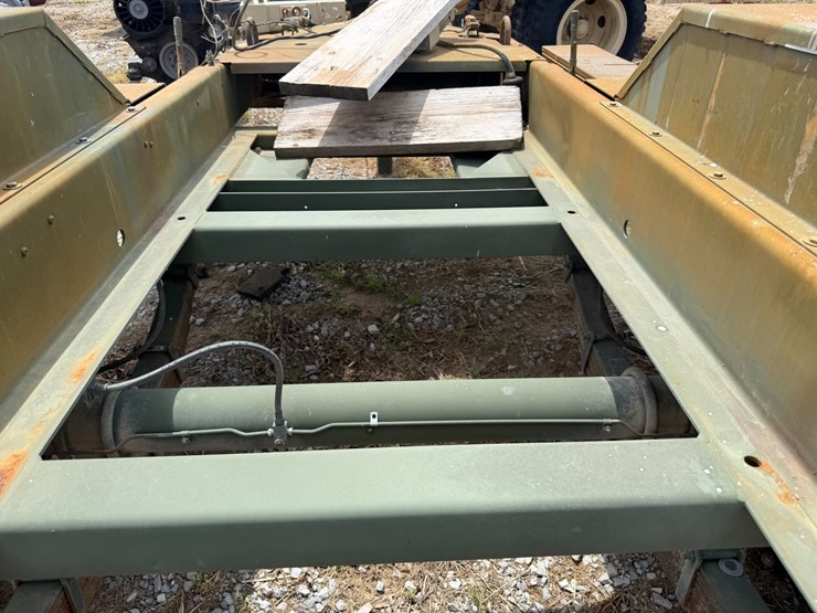 #46861-•-s/a-u.s-military-generator-trailer-image-12