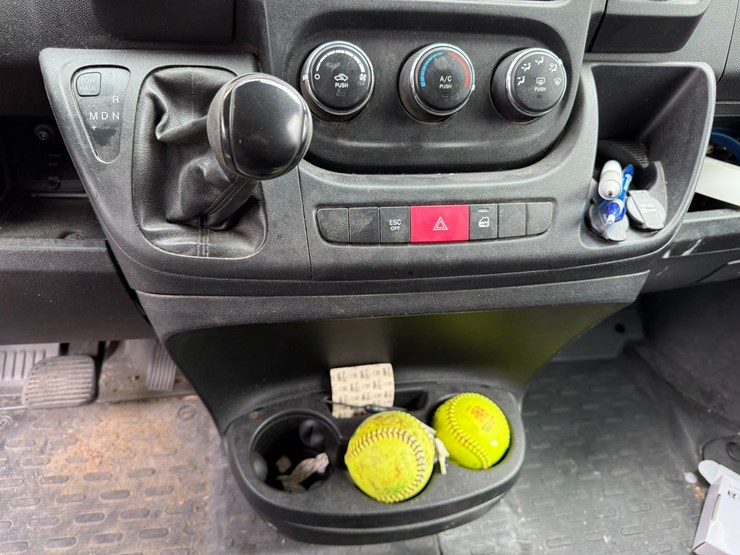 2014-ram-promaster-2500-image-62