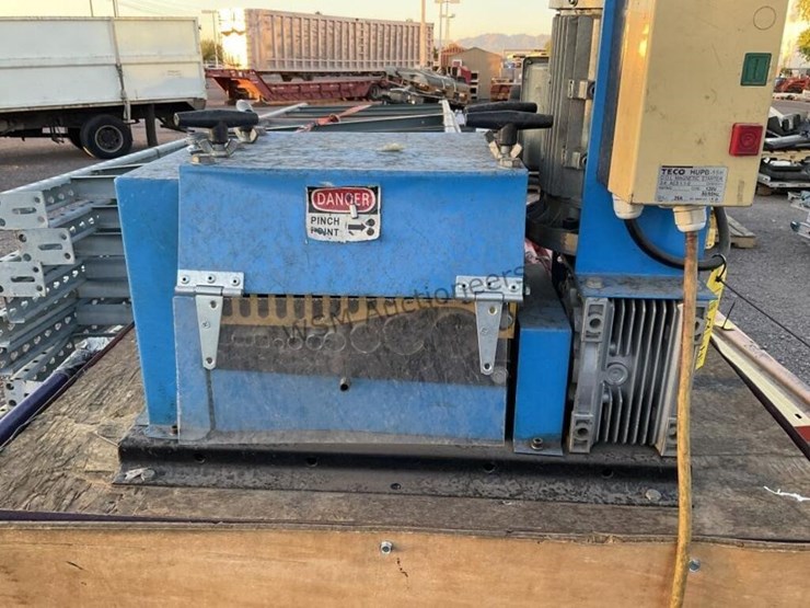 bluerock-ws-212-wire-stripper-on-cart-image-5