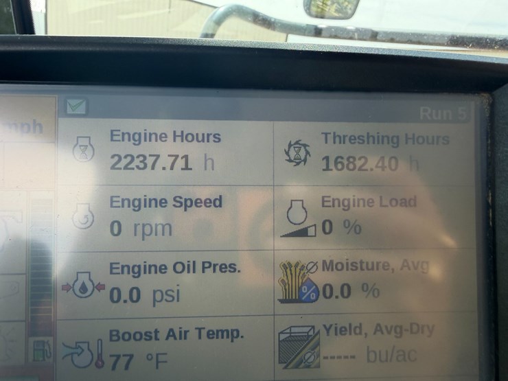 2016-case-ih-8240-image-126