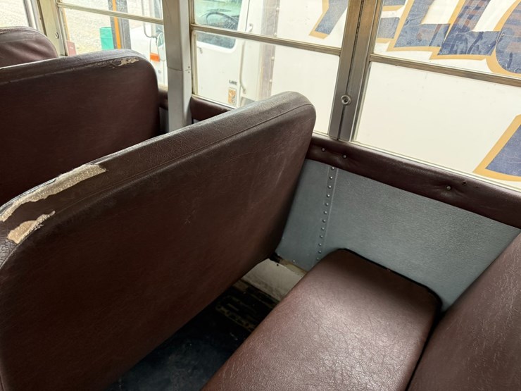 2000-international-3800-image-103