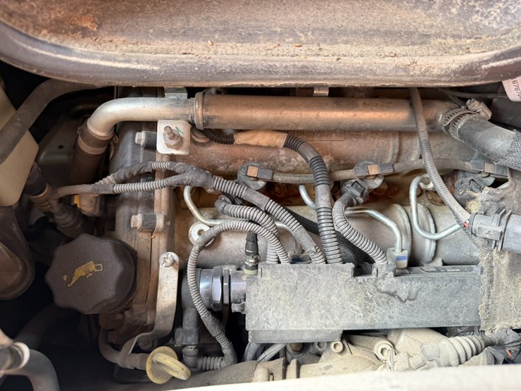 2014-ram-promaster-2500-image-41