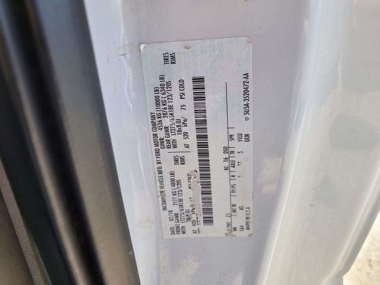 2019-ford-f150-xl-image-19
