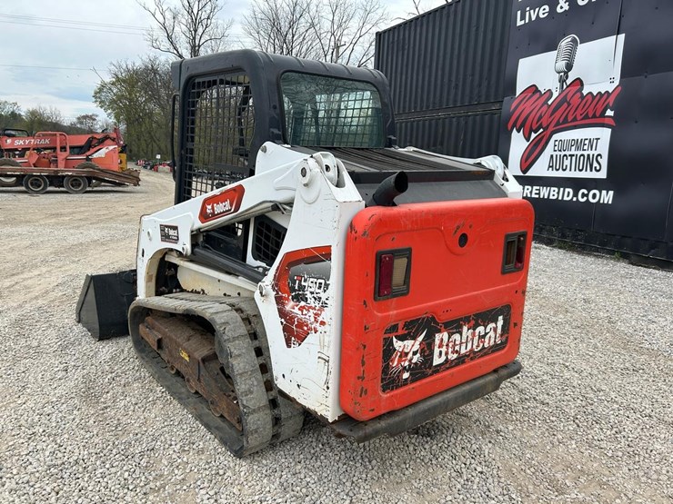 2021-bobcat-t450-image-2