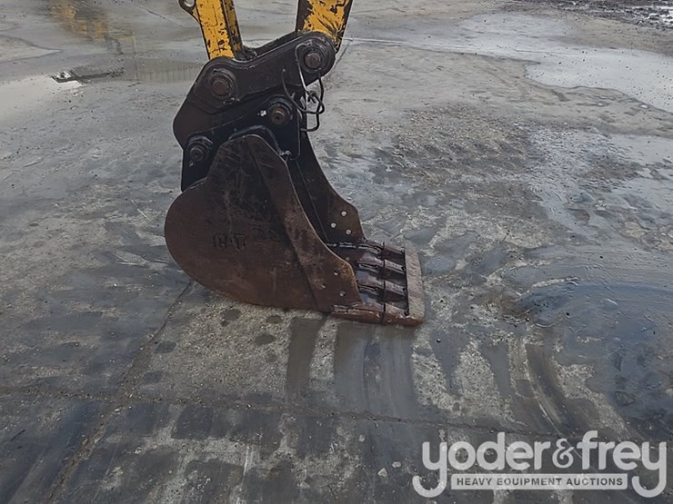 2016-caterpillar-305e2-cr-image-24