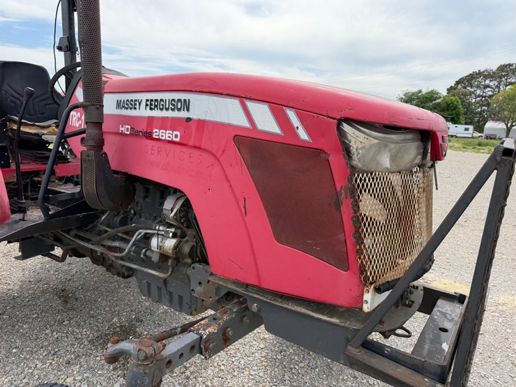 massey-ferguson-2260-image-28