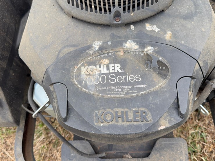 cub-cadet-rztl-zero-turn-mower-image-13