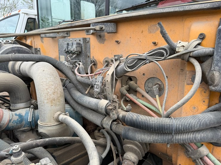 2000-international-3800-image-52