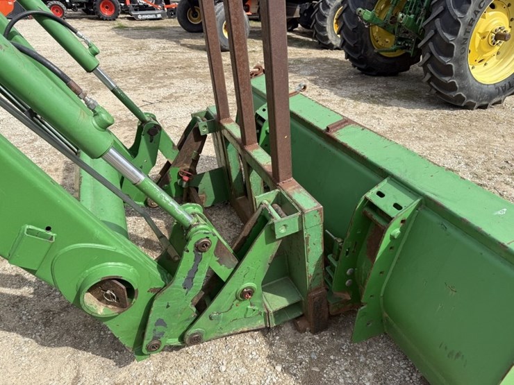 2003-john-deere-7220-image-15