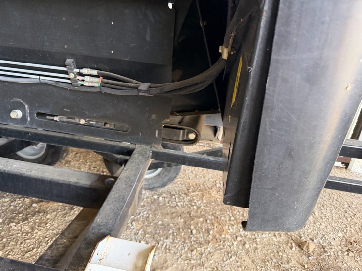 2013-mac-don-fd75-image-6