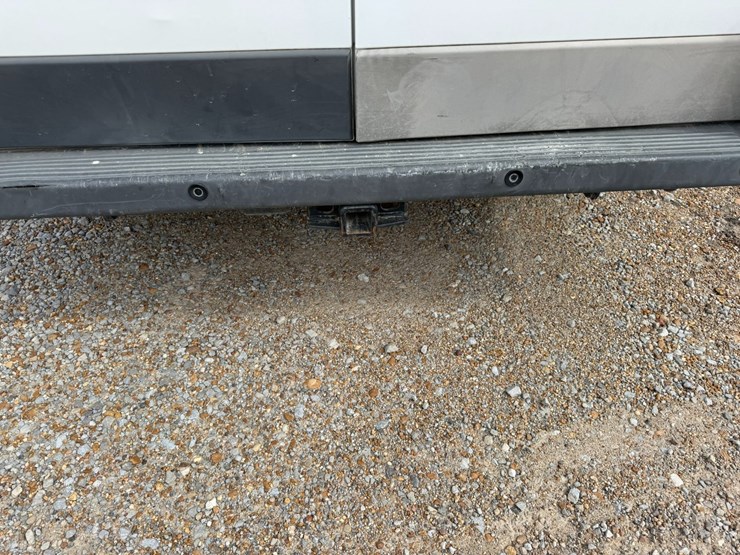 2014-ram-promaster-2500-image-15