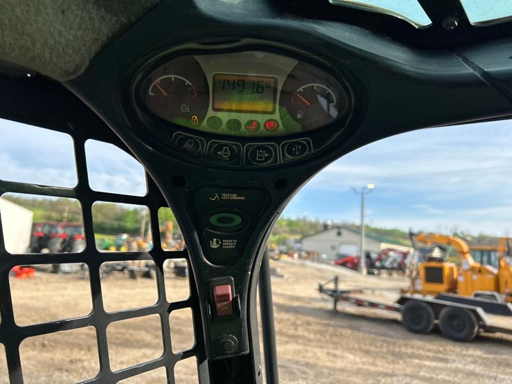 2019-bobcat-t595-image-23
