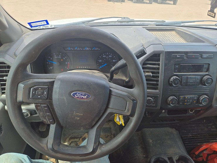 2017-ford-f250-xl-image-12