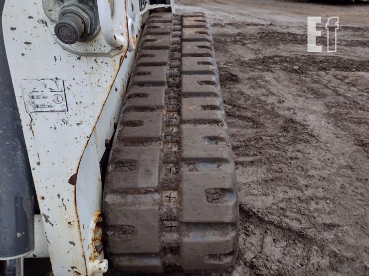 2017-bobcat-t590-image-26